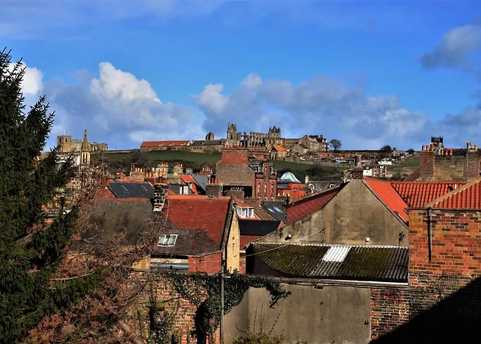 Abbey View Bagdale In The Centre Of Whitby